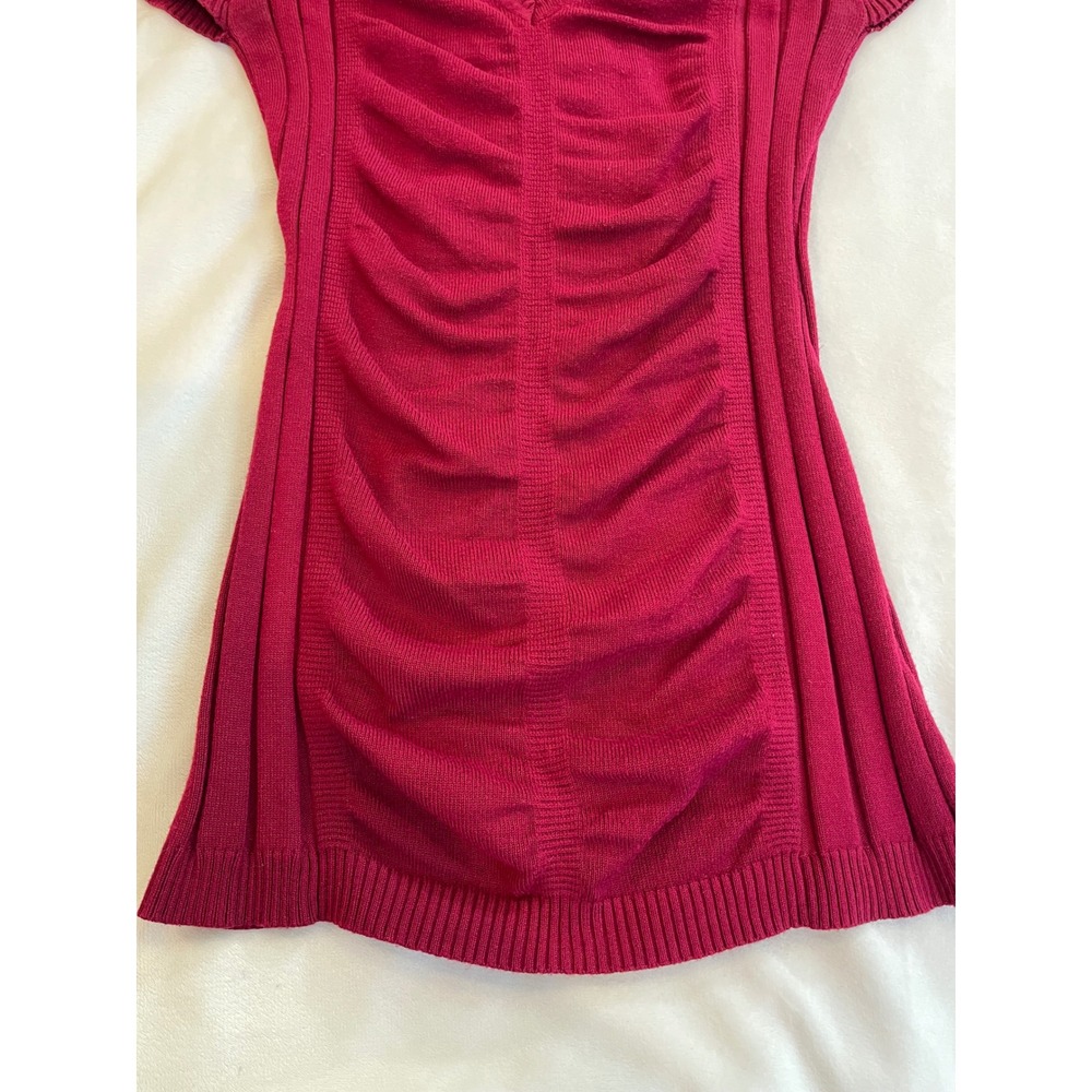 Its Our Time Magenta Pink Ruched V-Neck Ribbed Short Sleeve Sweater Top Small - Picture 7 of 9